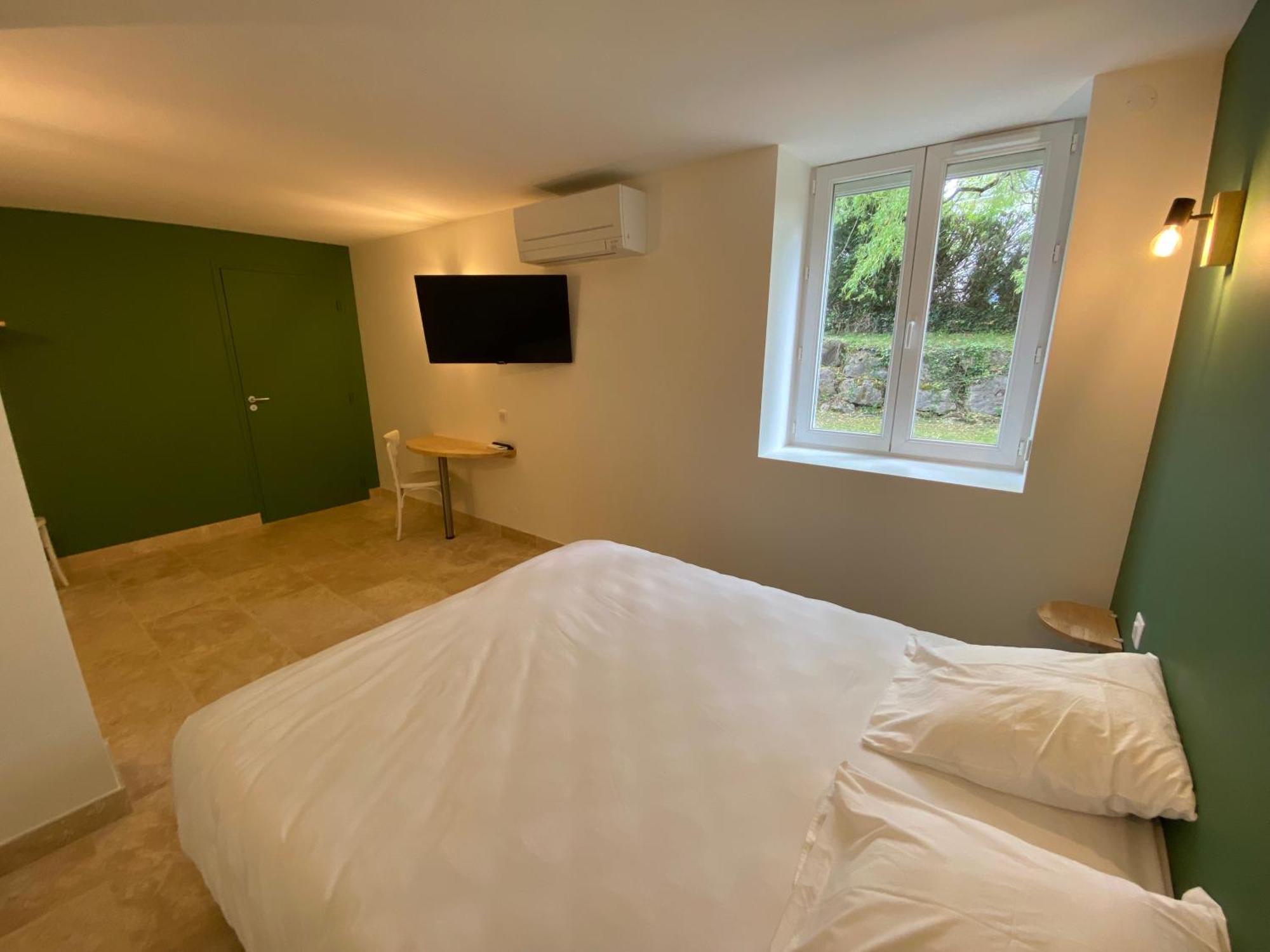 La Clef Des Champs Hotel Jugeals-Nazareth Room photo